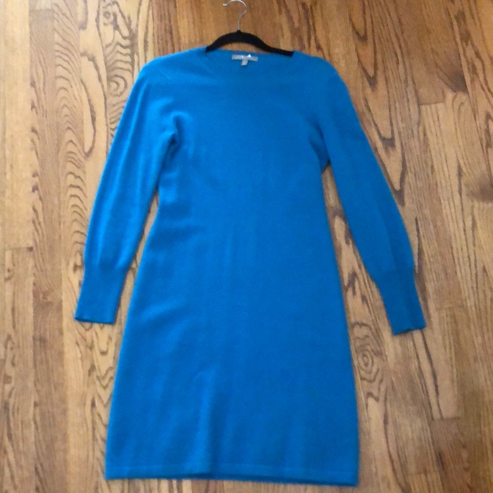 Neiman Marcus Cashmere collect long sleeve dress gently loved
